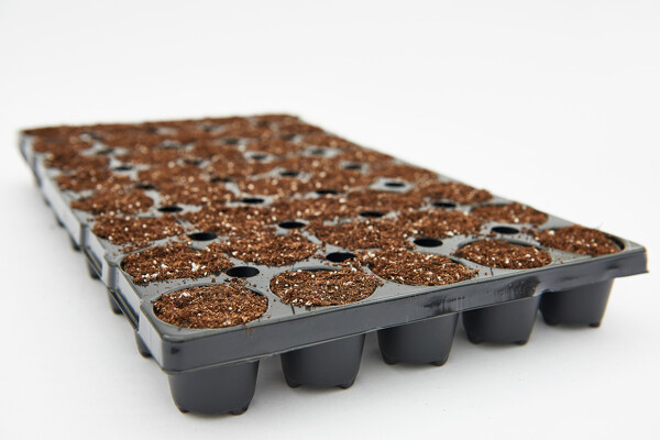 Growcoon_tray_gevuld