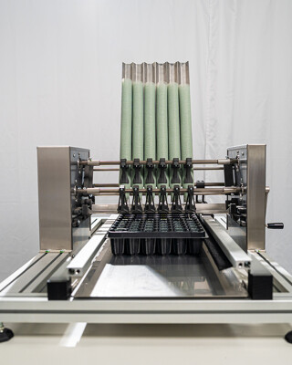 Front view basic dispenser_web