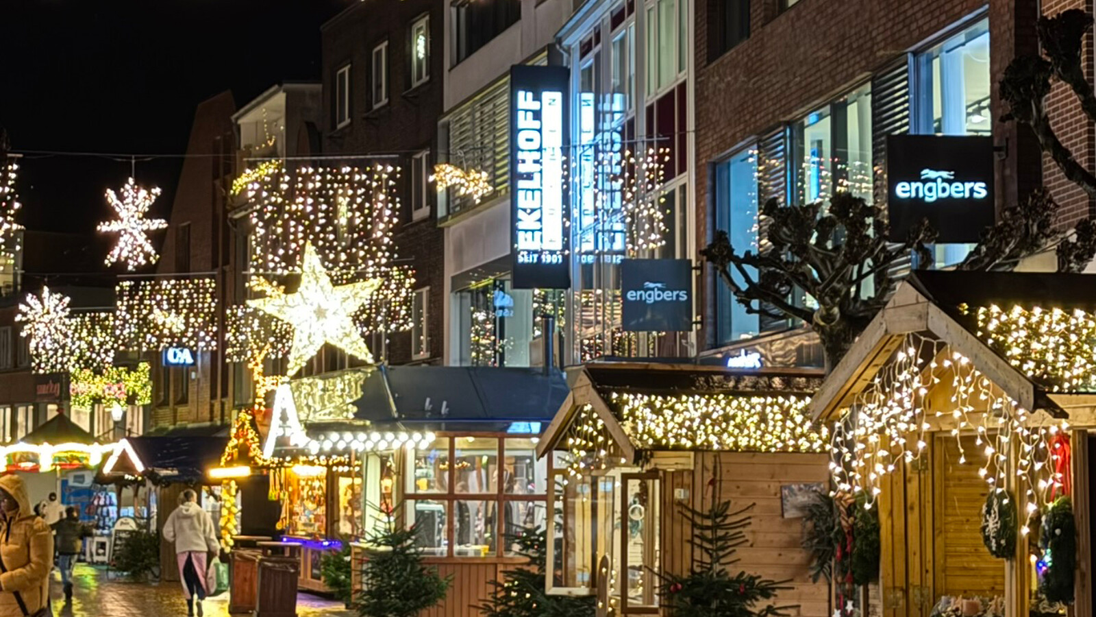 Kerstmarkt in de Hauptstraße Nordhorn- Ekelhoff Keukens