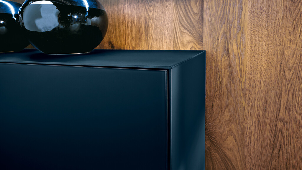 next125-mat zwarte keuken van glas