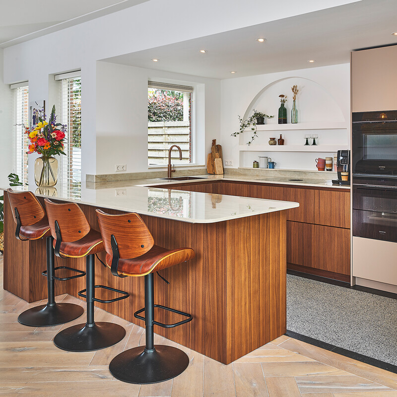 U-Kueche-Halbinsel-Nussbaum-Ballerina Kuechen-Ekelhoff Kuechen