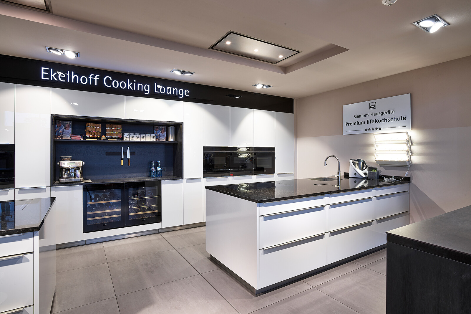 Grote professionele keuken-Siemens-Contur-Ekelhoff Keukens-5