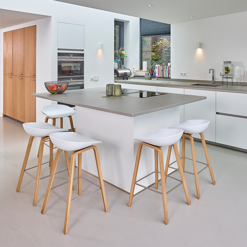 Weiße Inselküche von next125 - Ekelhoff Küchen Nordhorn