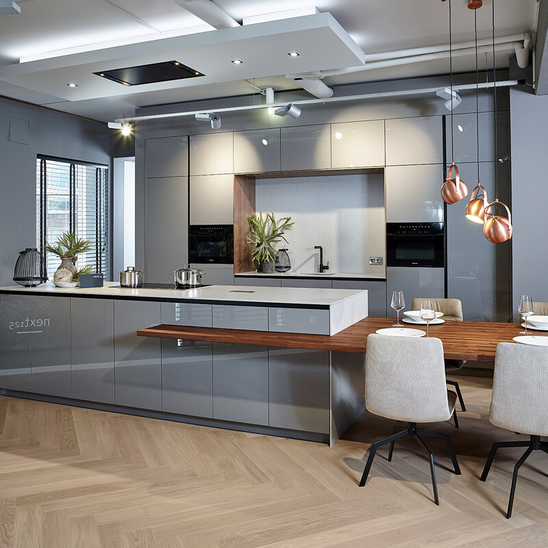 Kookeiland van next 125 NX 310 bij Ekelhoff Keukens Duitsland