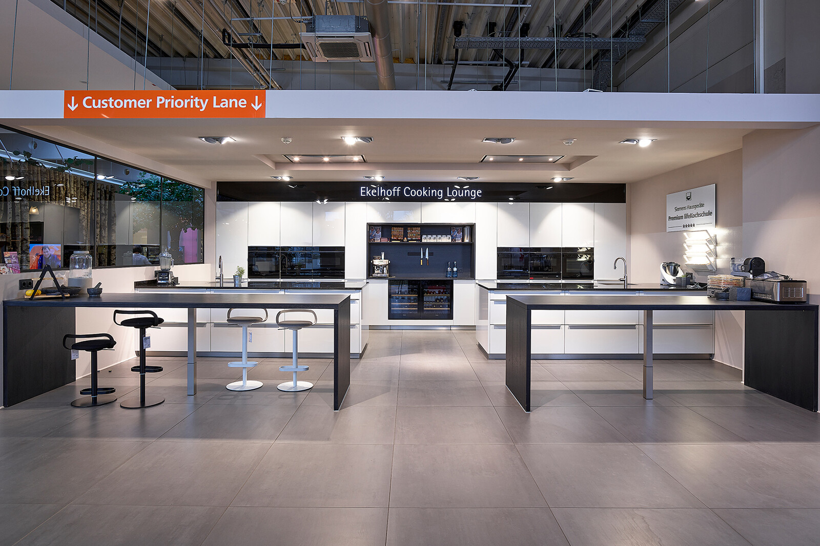 Grote professionele keuken-Siemens-Contur-Ekelhoff Keukens-1