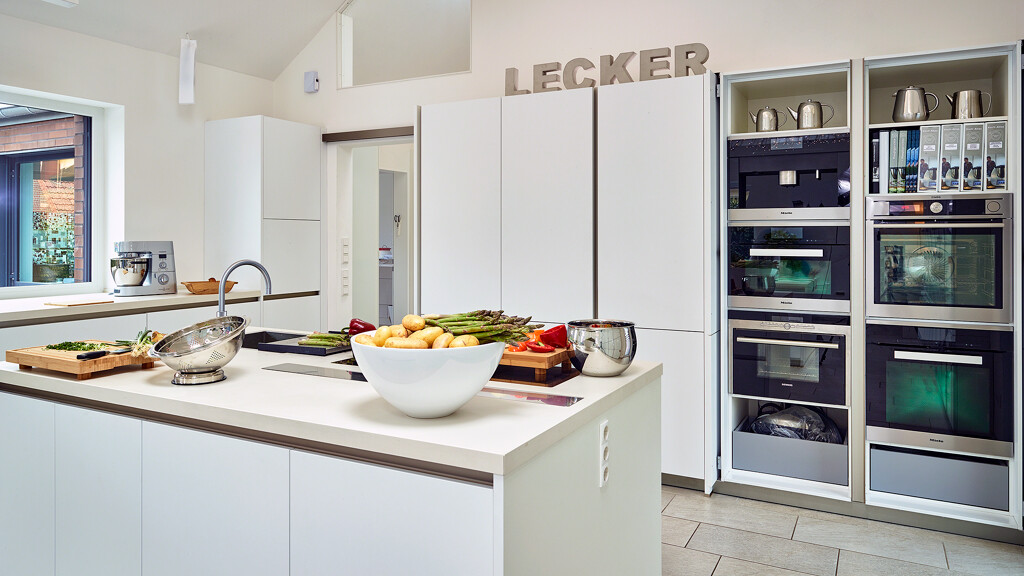 Kokschool Emsdetten Kristina Wedi Contur Nova_Ekelhoff Kuechen