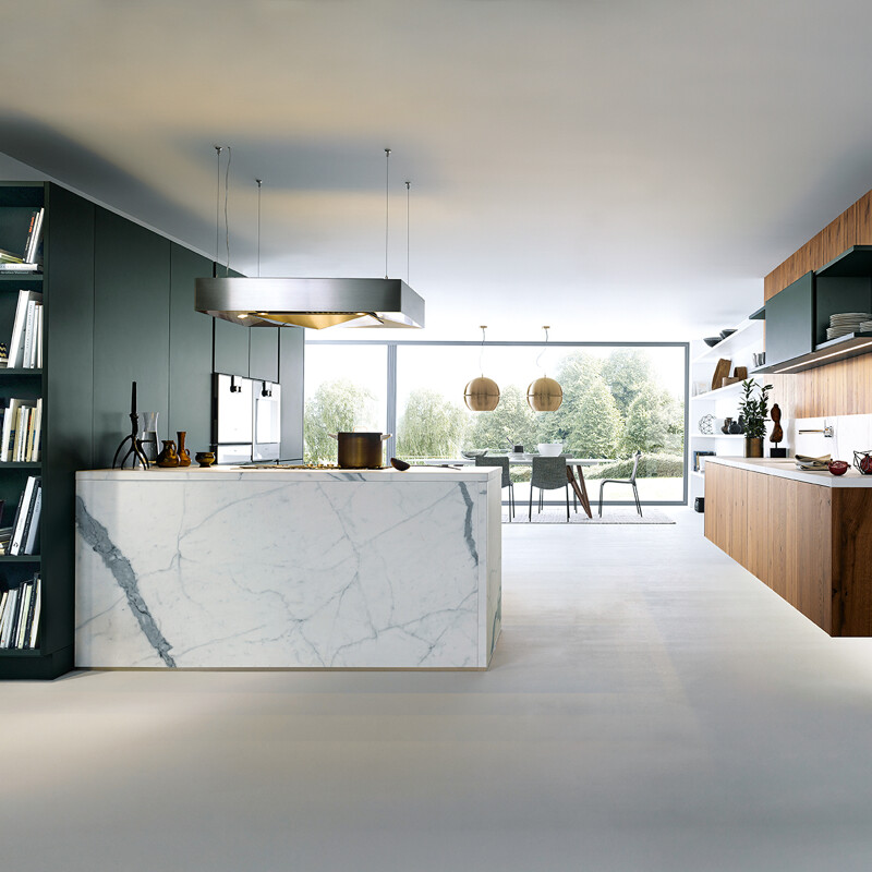 Grote woonkeuken met schiereiland van next125 NX500/NX650