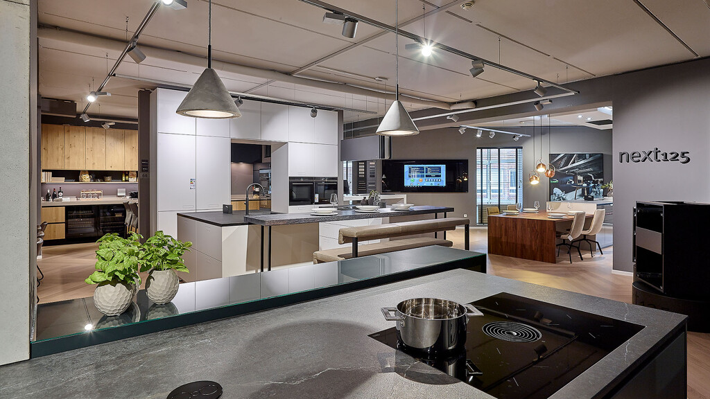 Showroomkeuken van next125 Keukens in het keukenhuis Ekelhoff
