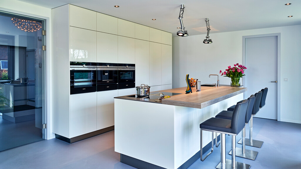 Eiland Keuken met Bar van Ekelhoff Keukens in Duitsland