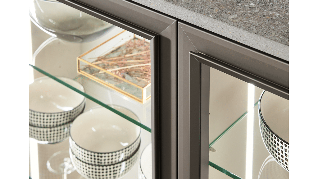 Vitrine Ballerina Küchen, Detail Türausführung. Ekelhoff Küchen in Nordhorn