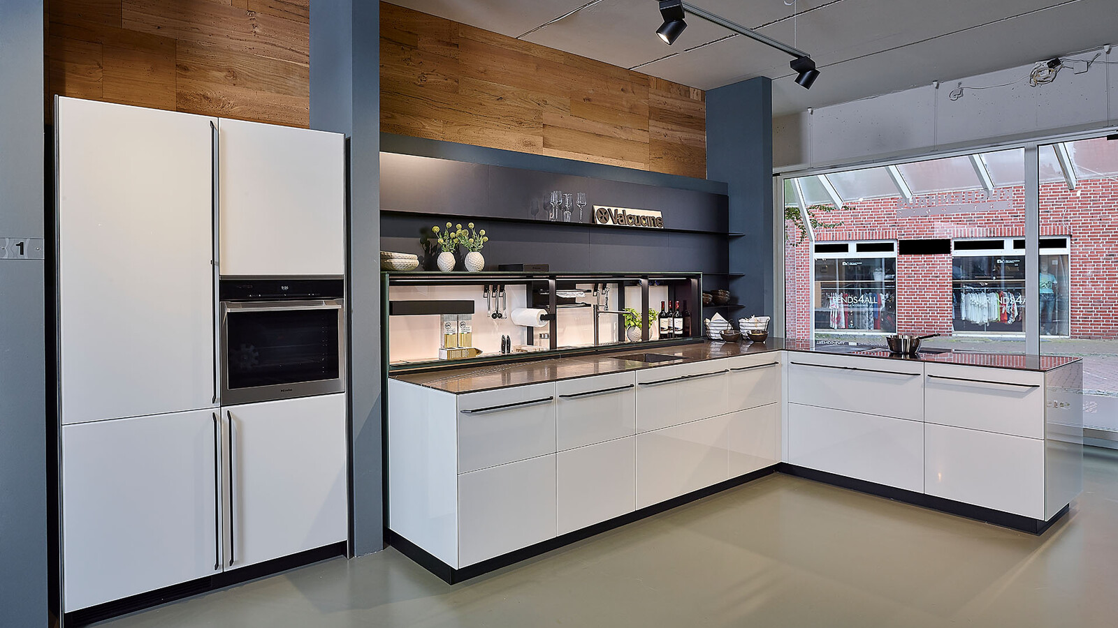 Schöne Valcucine Artematica. Ausstellungsküche mit subtilen Details. Italienisches Küchendesign, jetzt im Sale bei Ekelhoff Küchen