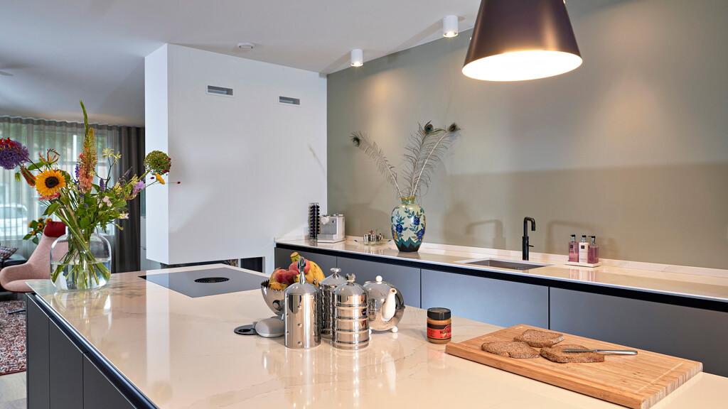 Kitchen from next125 NX912 with kitchenisland from Ekelhoff Kitchen