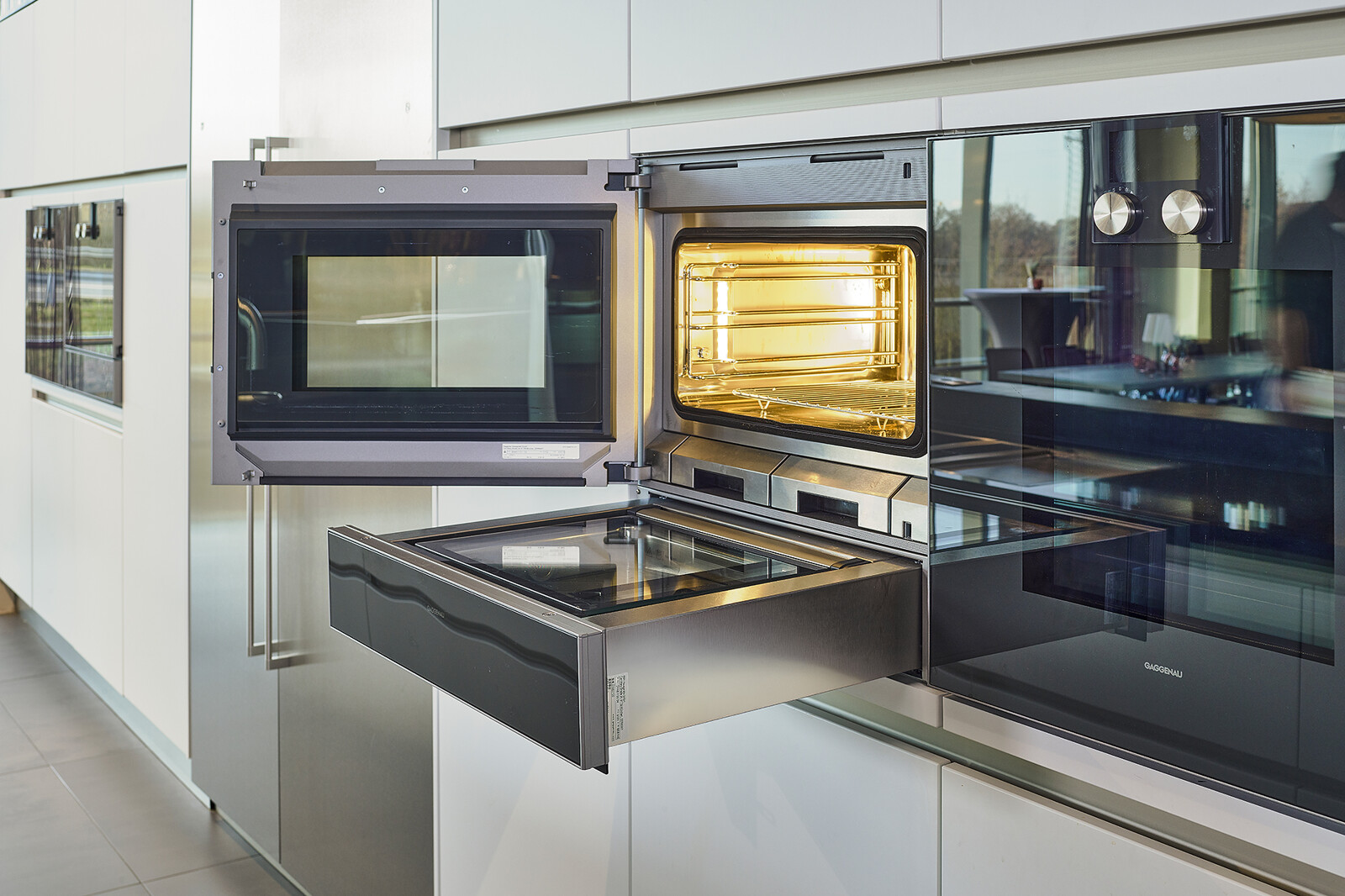 Showroomkeuken Sale - Grote professionele keuken voor kookworkshops, catering, showkoken - Ekelhoff Keukens