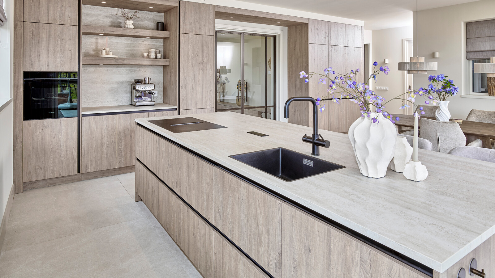 Holzoptik Kueche-Eiche Sepiagrau-Ballerina-Ekelhoff Kuechen