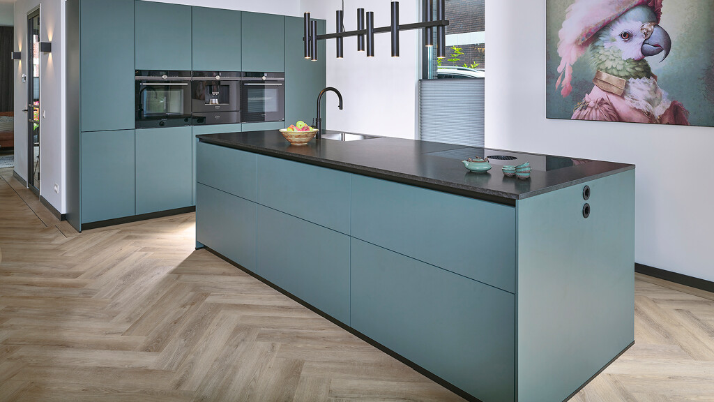 groene keuken-next125-kobaltgroen-Ekelhoff Kuchen