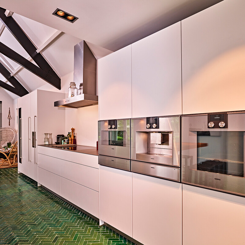 Next125 NX500 met RVS werkblad en Gaggenau apparatuur bij Ekelhoff Keukens