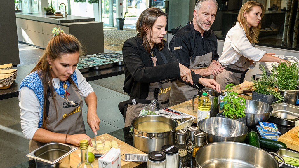 Ekelhoff keukens-House of Treats kookt in de Siemens keuken