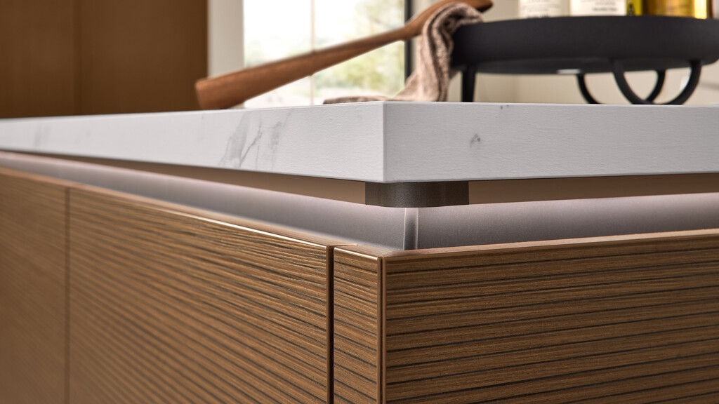 Ballerina Keukens: keukenfront TOP in lamellenoptiek, houtoptiek. Ontdek Ballerina Keukens bij Ekelhoff in Duitsland, net over de grens