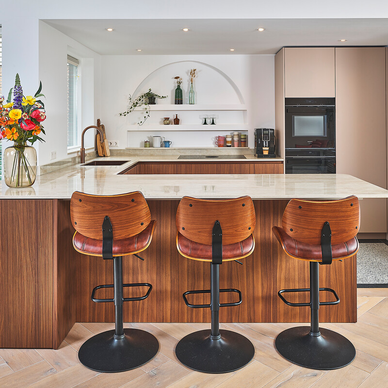 U-Küche mit Halbinsel Ballerina Talea von Ekelhoff Küchen