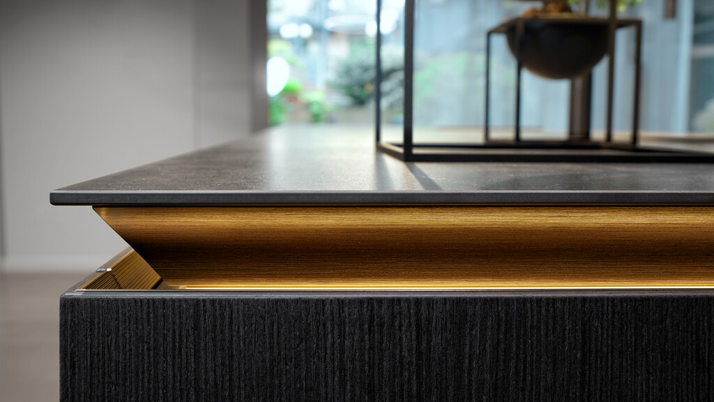 Een elegante SieMatic SLX-greeploze keuken van Ekelhoff Keukens.